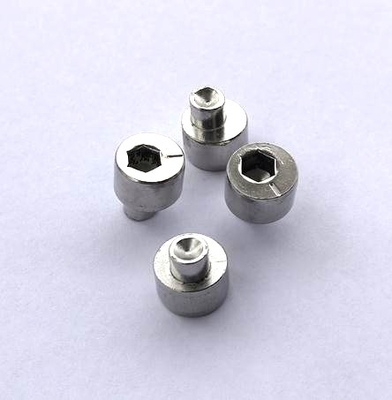 Perno excéntrico de acero inoxidable de la abrazadera de la ventana de los tornillos 4.9X10.5 SUS304 del ajuste excéntrico