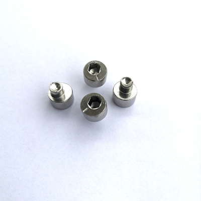 Perno excéntrico de acero inoxidable de la abrazadera de la ventana de los tornillos 4.9X10.5 SUS304 del ajuste excéntrico