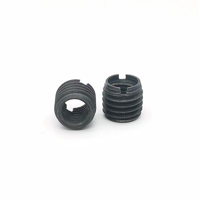 El llano 10,9 roscar del uno mismo inserta M10x13 para el negro electroforético de la rueda