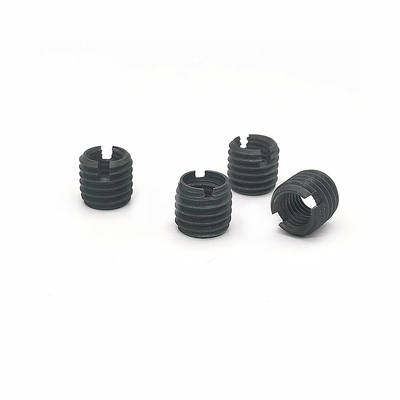 El llano 10,9 roscar del uno mismo inserta M10x13 para el negro electroforético de la rueda
