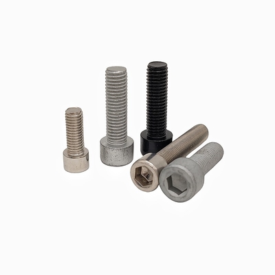 316L de acero inoxidable Hexagonal de conexión de tornillos que distribuyen resistente a caídas M5 * 20