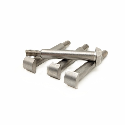 Fábrica mayorista de acero inoxidable de paso en forma de T perno de computadora Gong de tornillo en forma de T piezas de forma no estándar