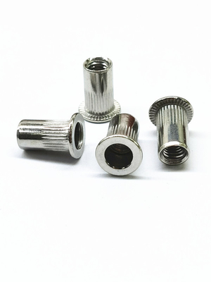 Patrón de dientes agujero ciego nuez de zinc aleación de níquel en decoración de automóviles aeroespacial