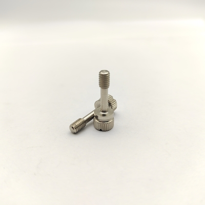 Tornillos cautivos moleteados de acero inoxidable A2 con accionamiento combinado Phillips/Ranurado