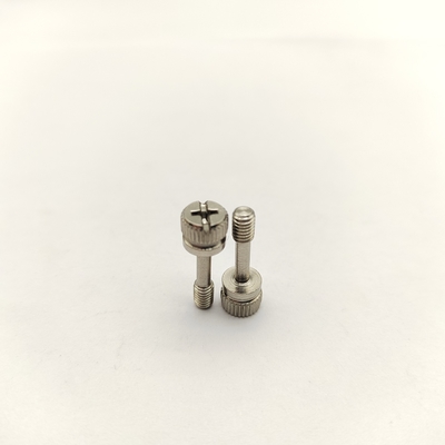 Tornillos cautivos moleteados A4 316 SS Combinación Phillips/Ranurado para equipos médicos y de laboratorio de fácil limpieza