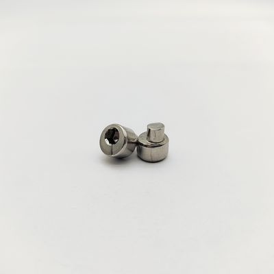 Tornillos excéntricos de hexágono interior Grado 12.9, ±1.5-3.0mm de desplazamiento, con recubrimiento Dacromet, pasador de bloqueo excéntrico