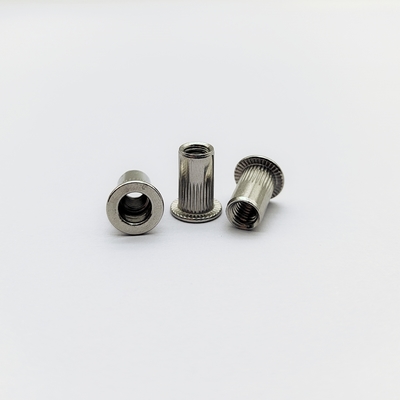 Tuercas remachables moleteadas de acero inoxidable 316 M6-M12 para resistencia a la vibración