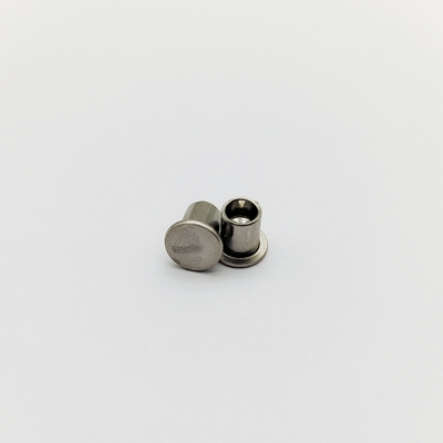 Rivetes de precisión pequeños semitúbulares - de alta resistencia de acero inoxidable - de M2 a M6 - para dispositivos e instrumentos médicos