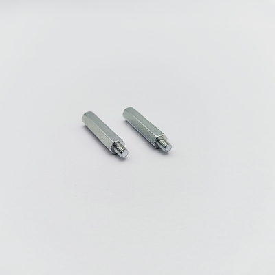 Tornos de resistencia hexadecimal M3 A2-70 de acero inoxidable de 20 mm para el espaciado de PCB