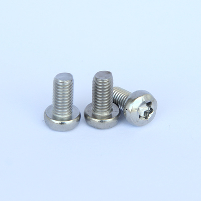 Peso Torx de acero inoxidable de Pan Head 2.11g de los tornillos de máquina M5