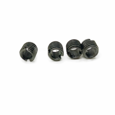 10,9 partes movibles roscados penetrantes estándar roscados sujeción no estándar del ANSI de la manga M10x13mm del grado