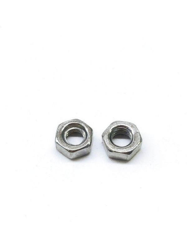 Hex Nuts Zinc Nickel Alloy Fijaciones de acero inoxidable Color original