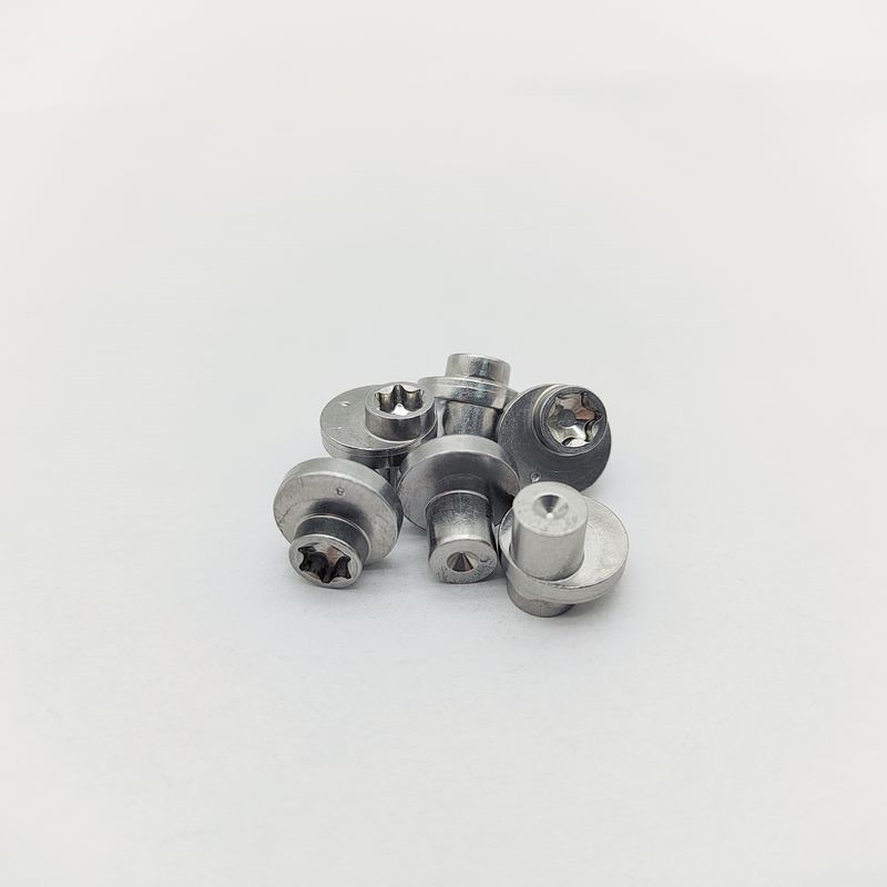 Perno de bloqueo excéntrico 316 Acero inoxidable Torx Tornillos excéntricos ±0.3-1.0mm Desplazamiento Electropulido