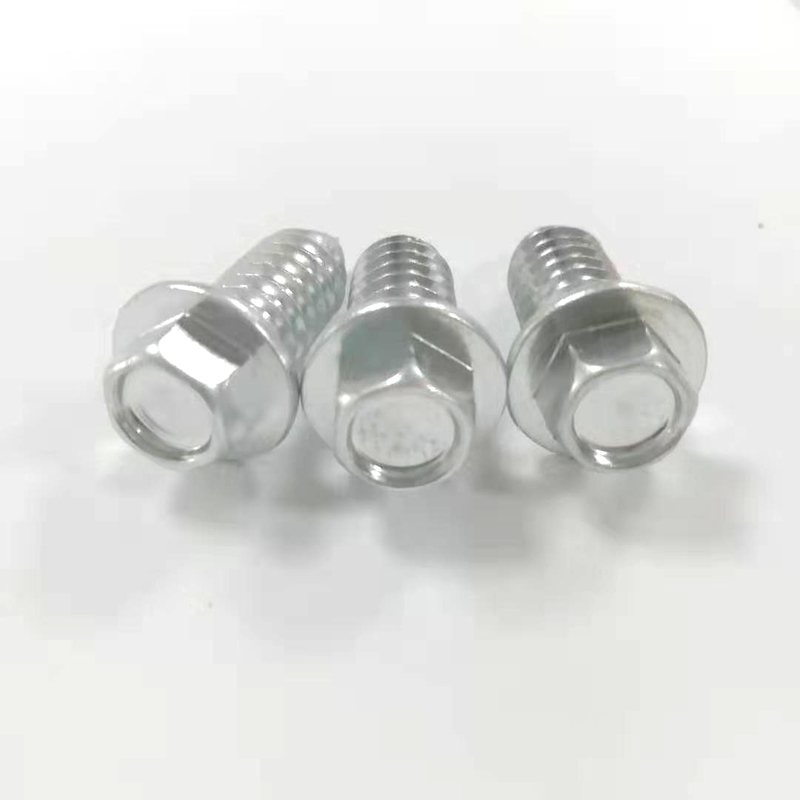 Tornos para la construcción de bridas hexagonales con sujeción hexagonal