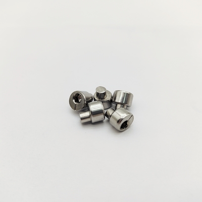Tornillos excéntricos de cabeza hexagonal grado 12.9, desplazamiento ±1.5-3.0mm, recubrimiento Dacromet